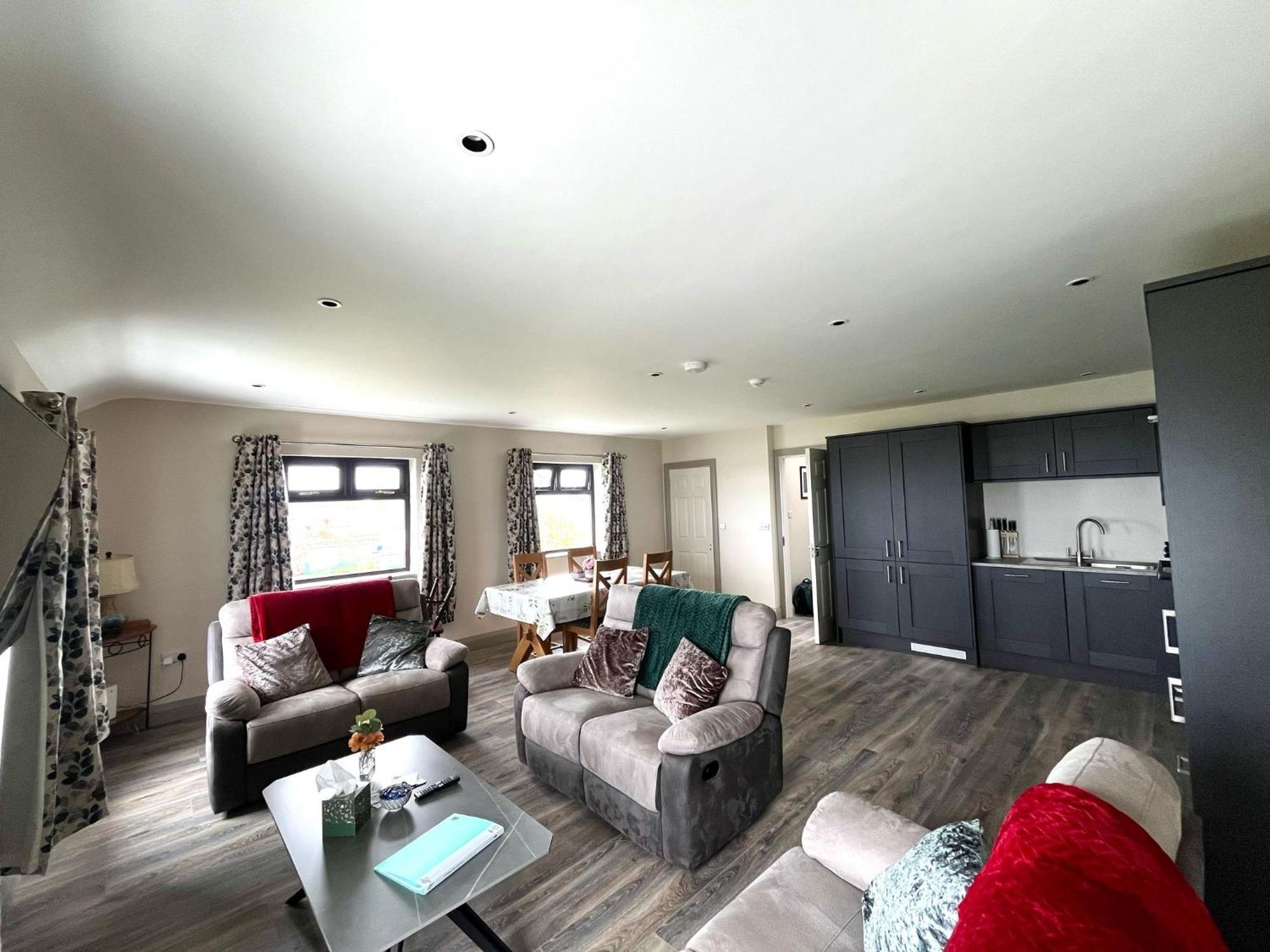 Tigh Fitz Apartments - Inis Mor, Aran Island Exterior photo